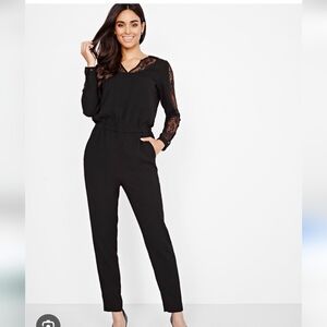 RW&CO. Black Lace Detail Long Sleeve Jumpsuit - Size M (8) Like New
